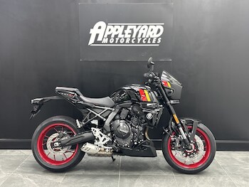 Used Suzuki GSX-8TT undefined for sale - bike-77869214: Photo