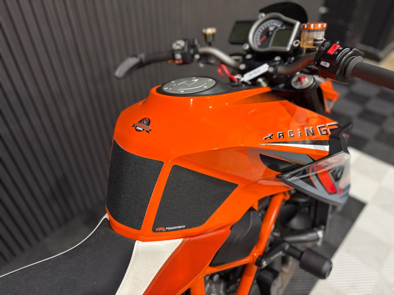 Used KTM 1290 Super duke R for sale - 78435442: Photo 19
