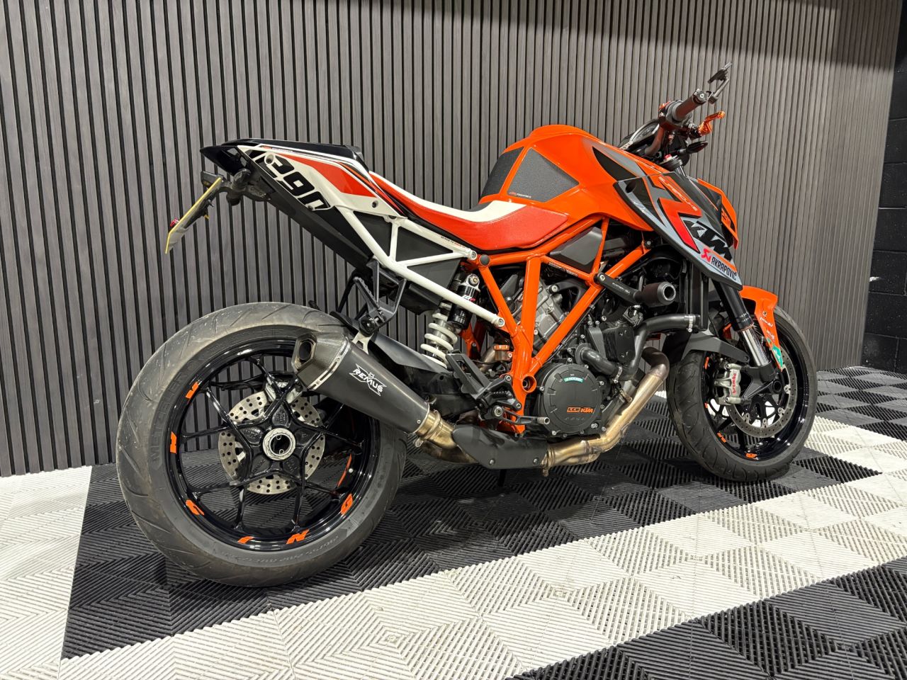 Used KTM 1290 Super duke R for sale - 78435442: Photo 4