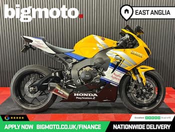 Used Honda CBR1000RR Fireblade undefined for sale - bike-79163542: Photo
