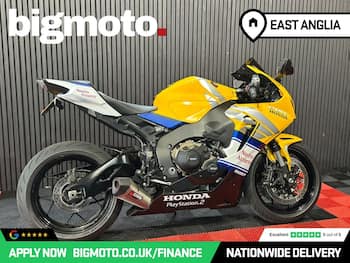 Used Honda CBR1000RR Fireblade undefined for sale - bike-79163542: Photo