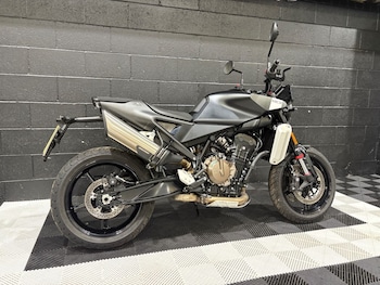 Used Husqvarna Svartpilen 801 undefined for sale - bike-78644328: Photo