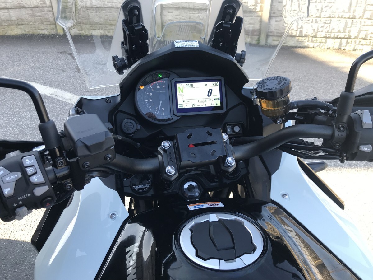 Kawasaki Versys 1100-SE KLZ1100 CSFNN