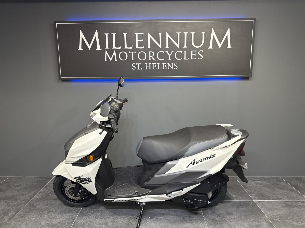 Suzuki AVENIS 125cc Pre-reg