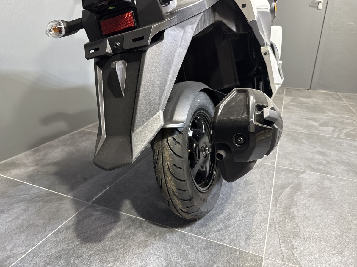 Suzuki AVENIS 125cc Pre-reg