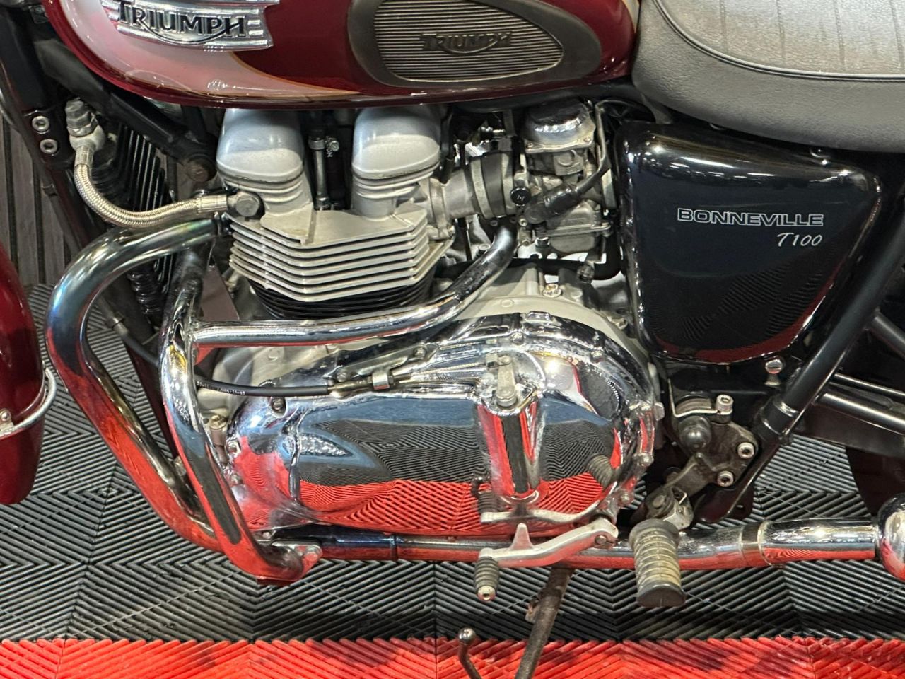 Used Triumph Bonneville T100 for sale - 78552415: Photo 17