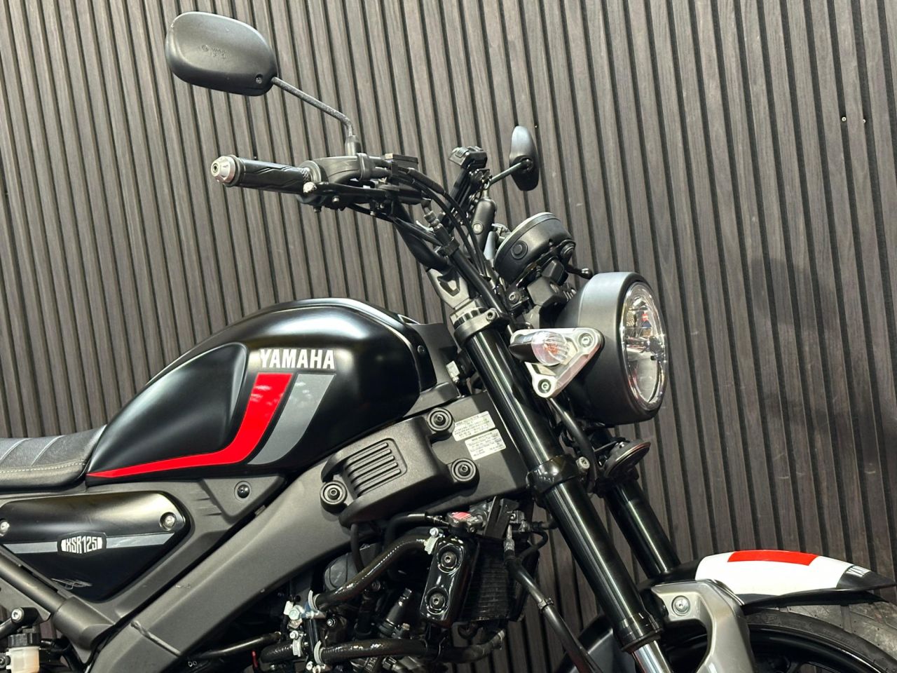 Used Yamaha XSR125 for sale - 78435692: Photo 25
