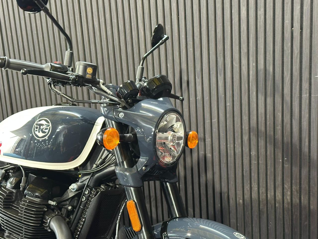 Used Royal Enfield Meteor 650 for sale - 78768084: Photo 22