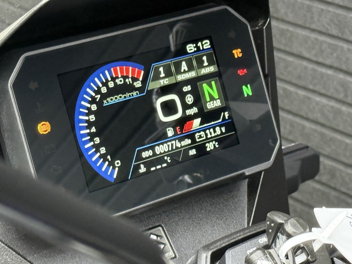 Suzuki DL 800 DE RCM3