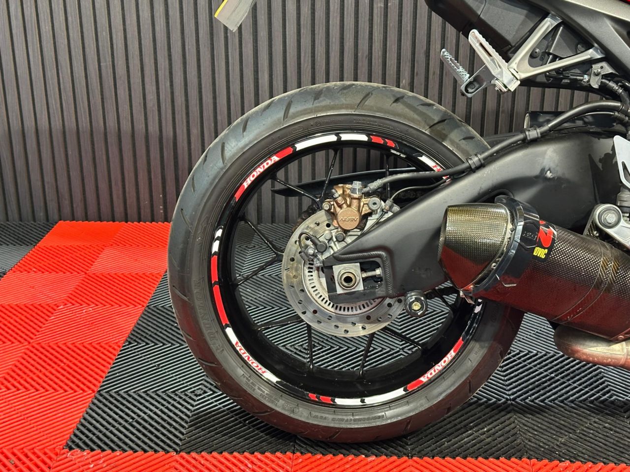 Used Honda CBR1000RR Fireblade for sale - 78434410: Photo 14