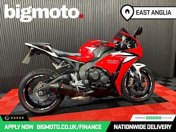 Used Honda CBR1000RR Fireblade undefined for sale - bike-78434410: Photo