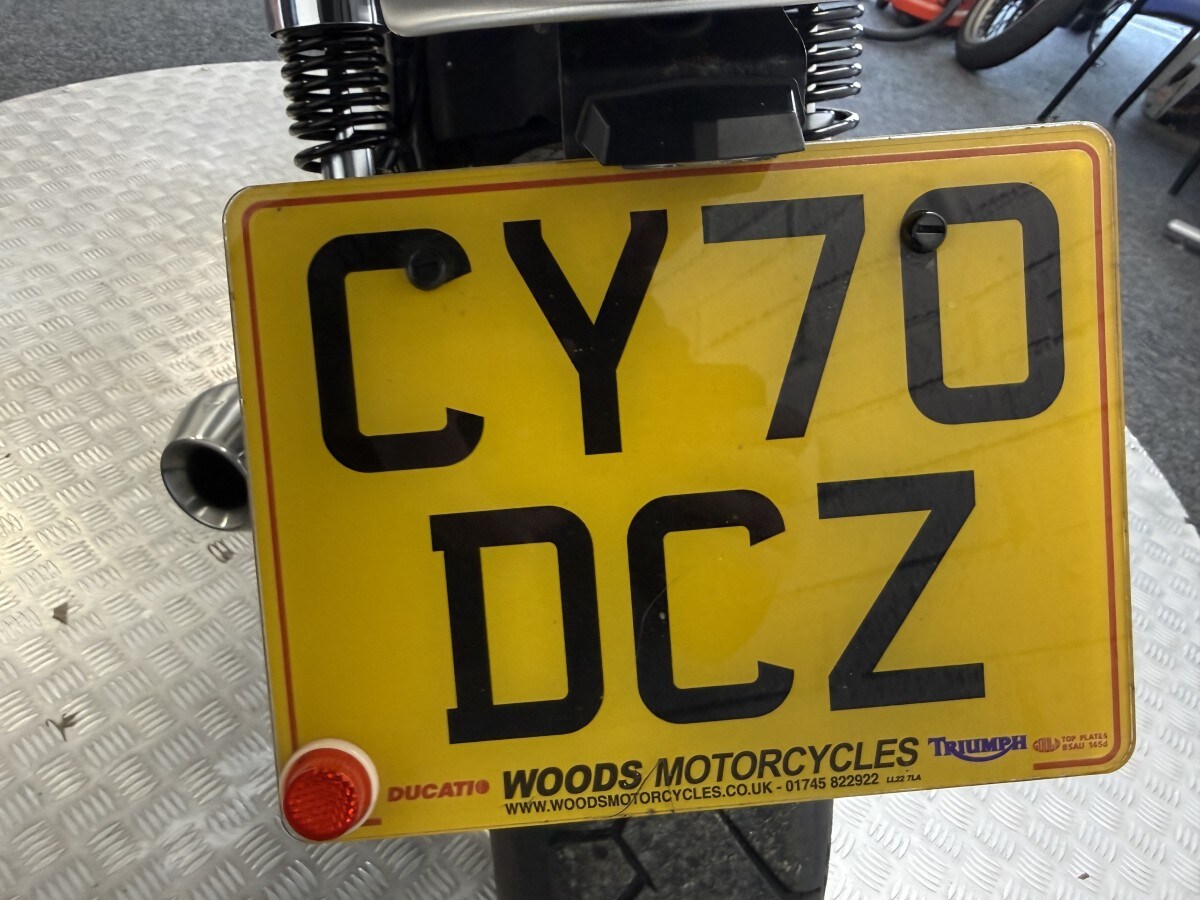 Triumph SPEED TWIN 1200