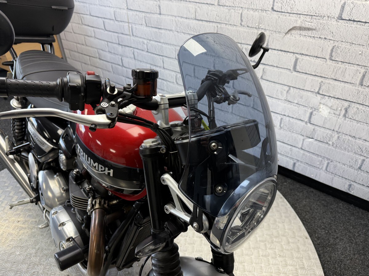 Triumph SPEED TWIN 1200