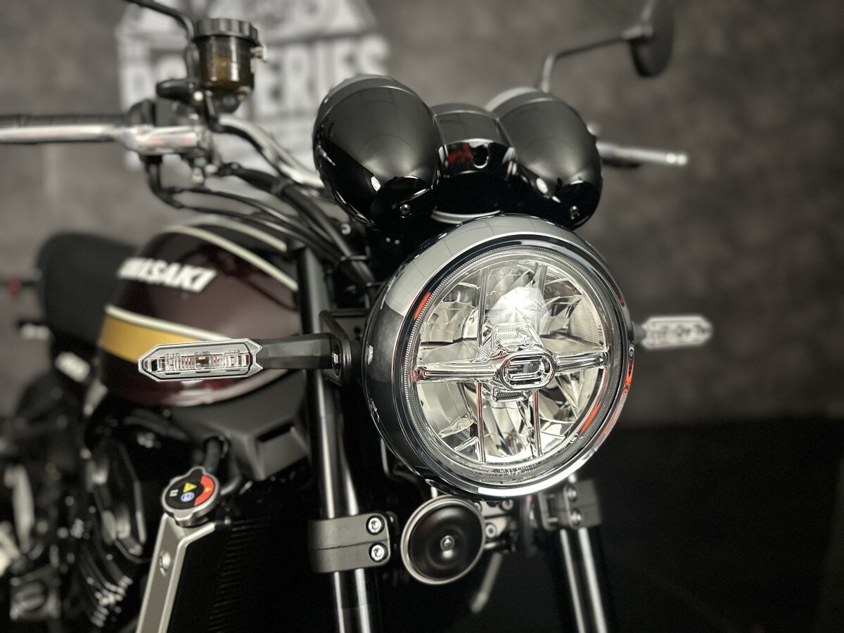 Kawasaki Z900RS ZR900KSFBB RD1