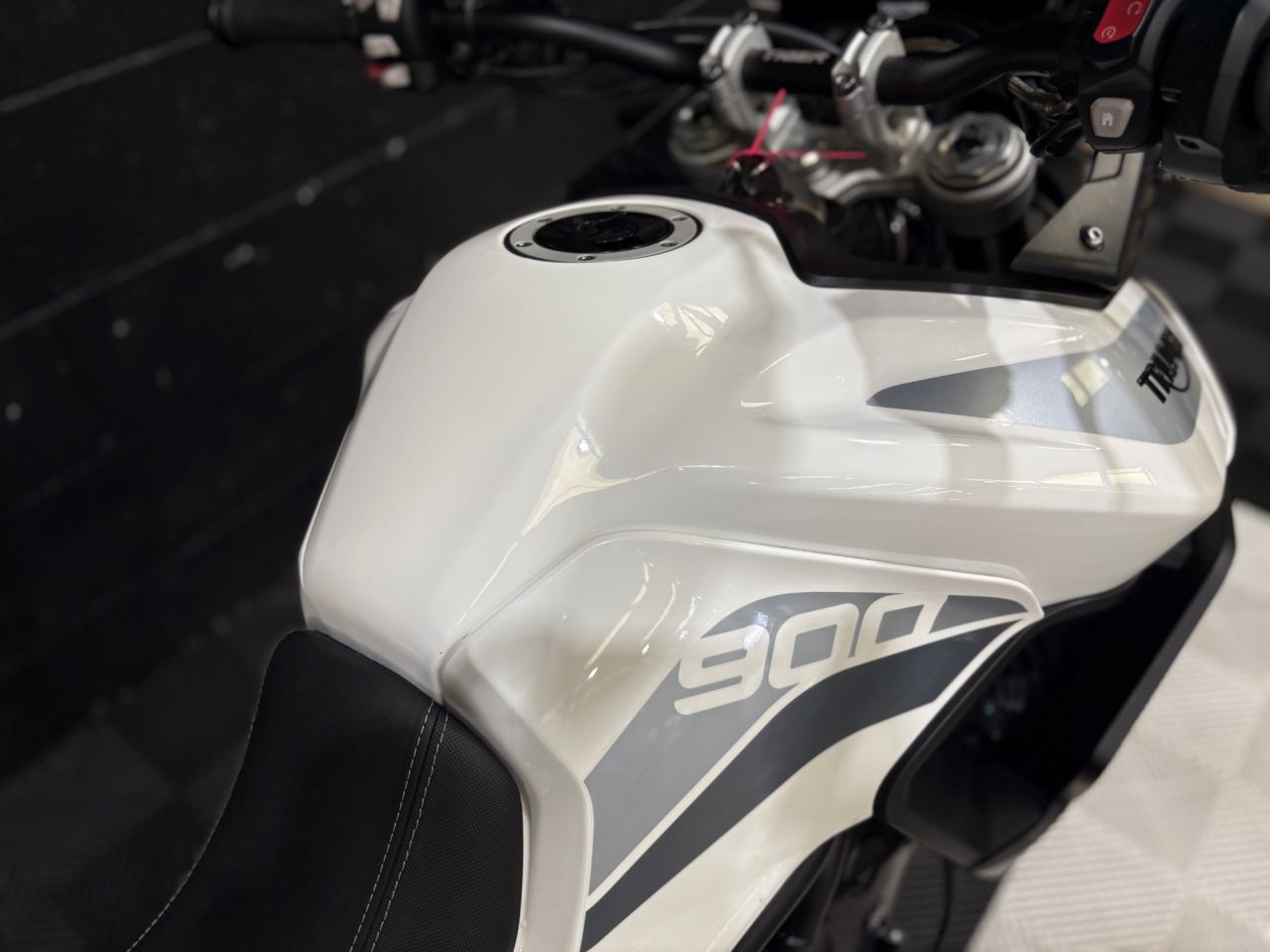 Used Triumph TIGER 900 for sale - 78435547: Photo 18