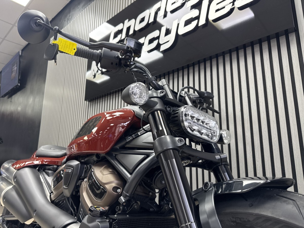 Harley-Davidson SPORTSTER S 1250 24