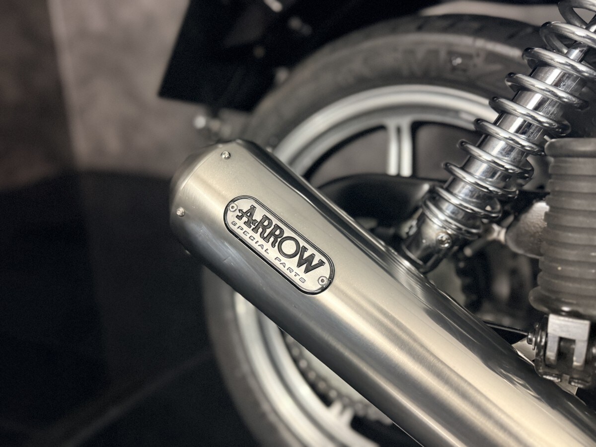 Triumph BONNEVILLE 865