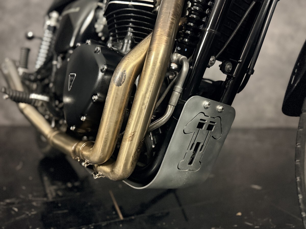 Triumph BONNEVILLE 865