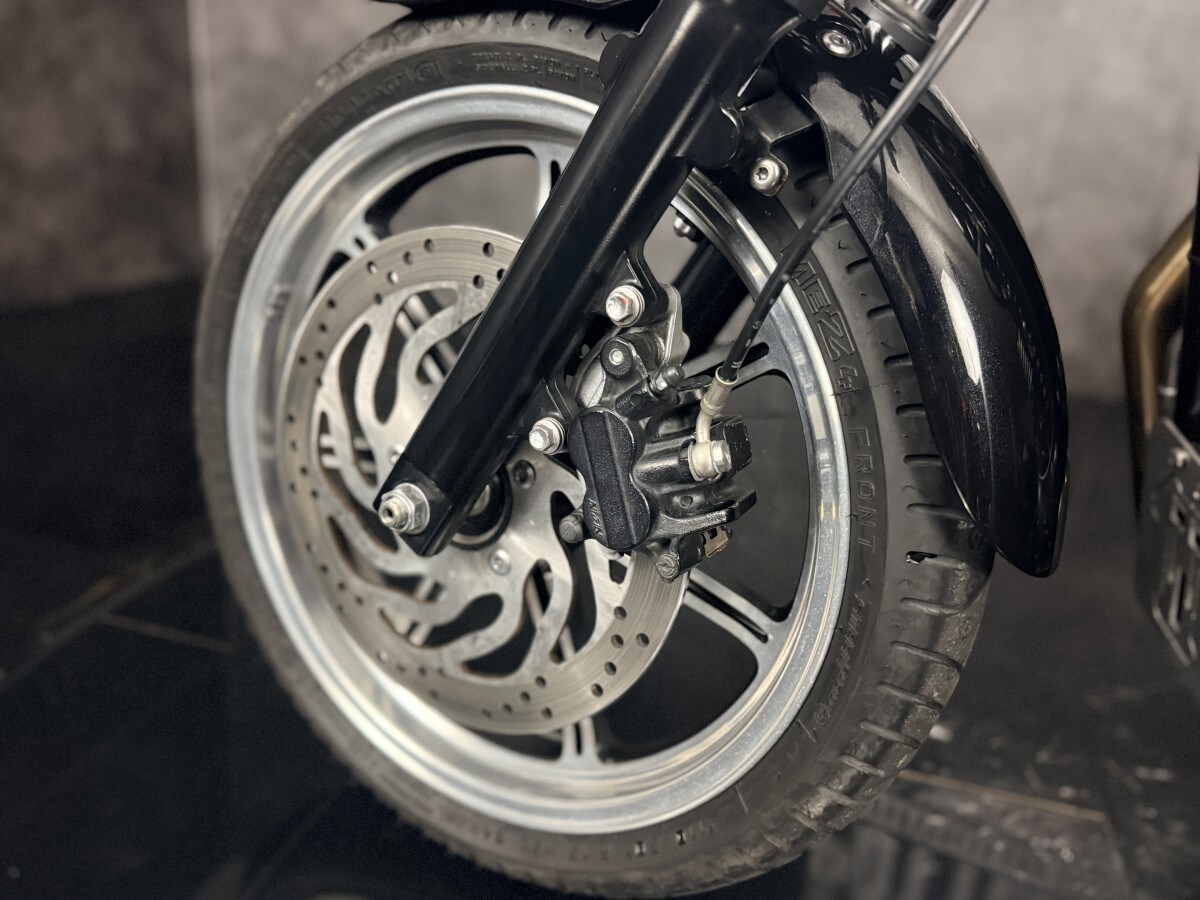 Triumph BONNEVILLE 865