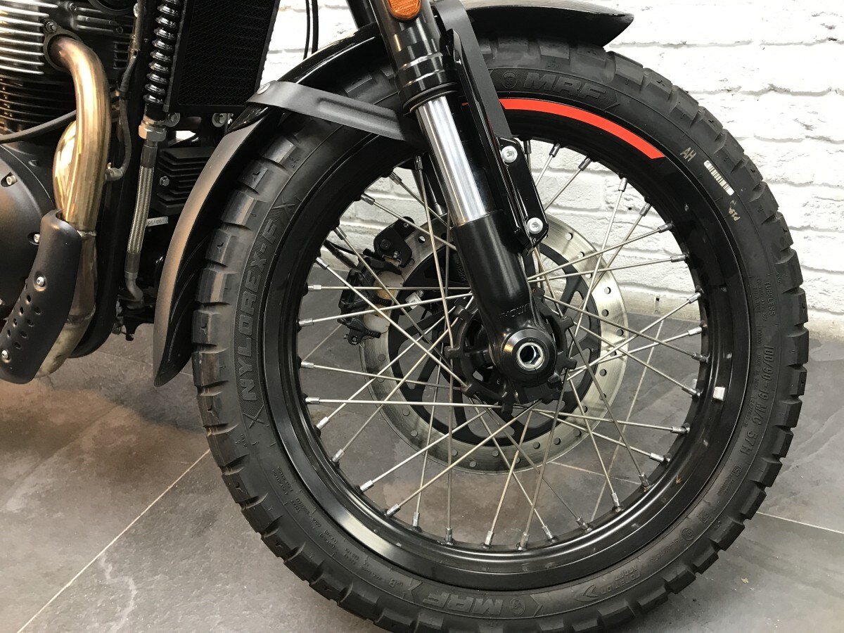 Royal Enfield INTERCEPTOR 650 BEAR