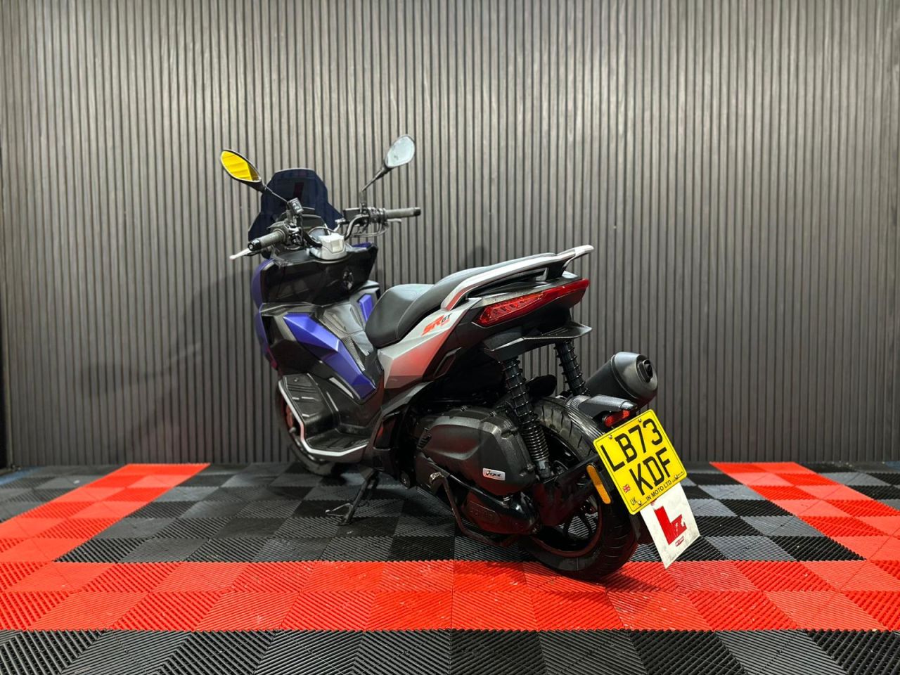 Used Aprilia SR GT for sale - 78435538: Photo 11