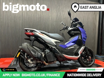 Used Aprilia SR GT undefined for sale - bike-78435538: Photo