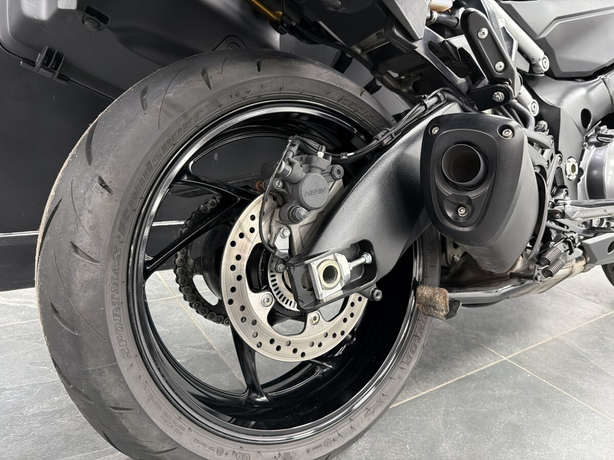 Suzuki GSX-S1000 GX+