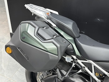 Used Suzuki GSX-S1000 GX+ 2024 for sale - bike-77869491: Photo