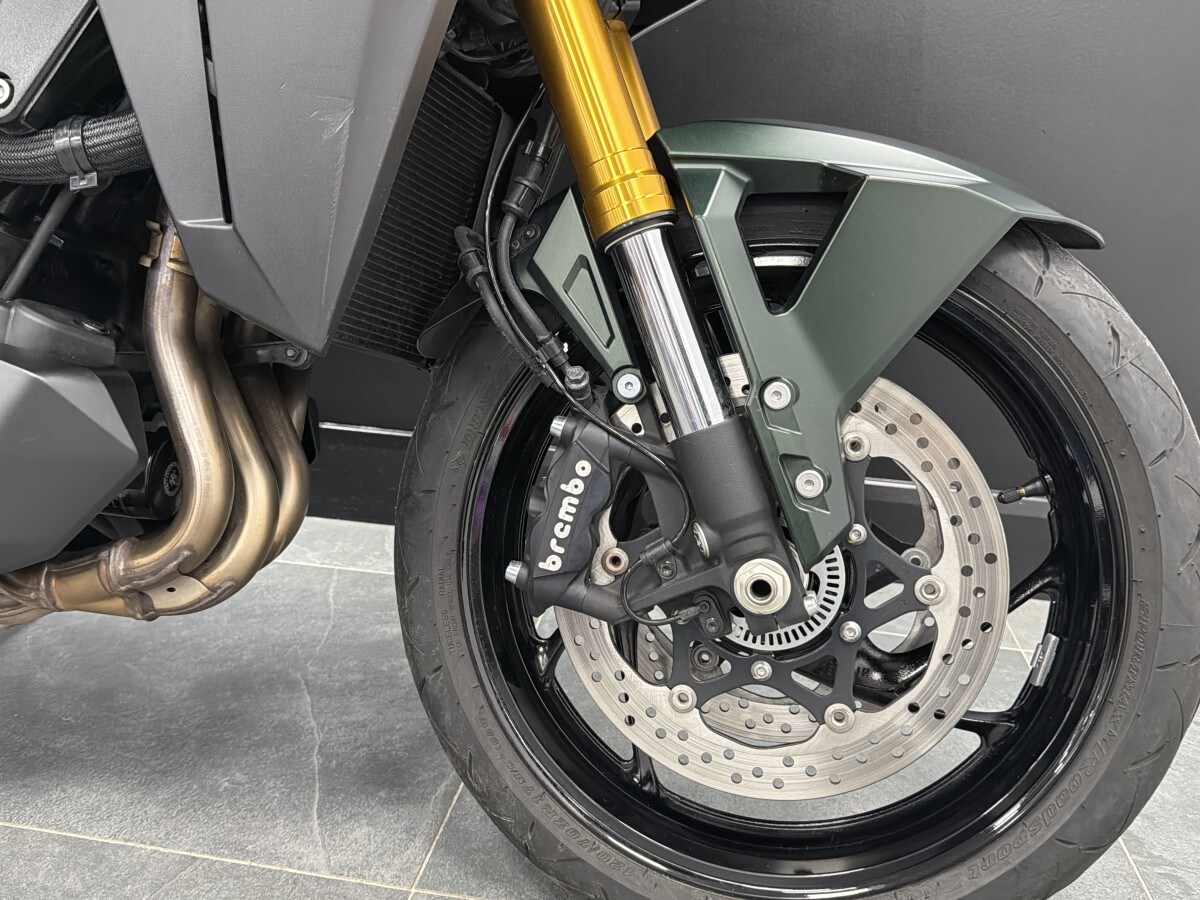 Suzuki GSX-S1000 GX+