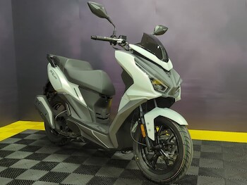 Used SYM JET 14 EVO 125cc undefined for sale - bike-78165241: Photo