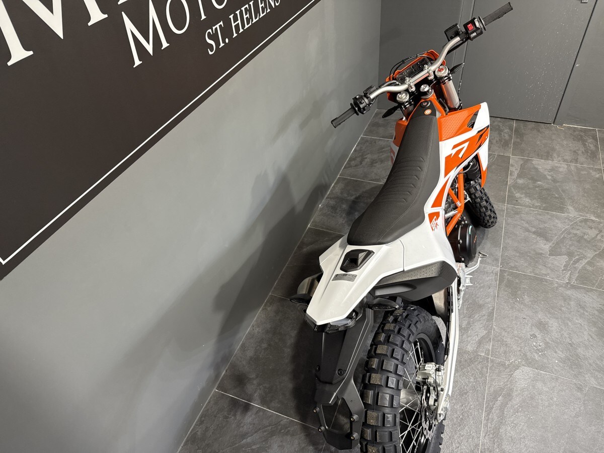 KTM 690 Enduro R