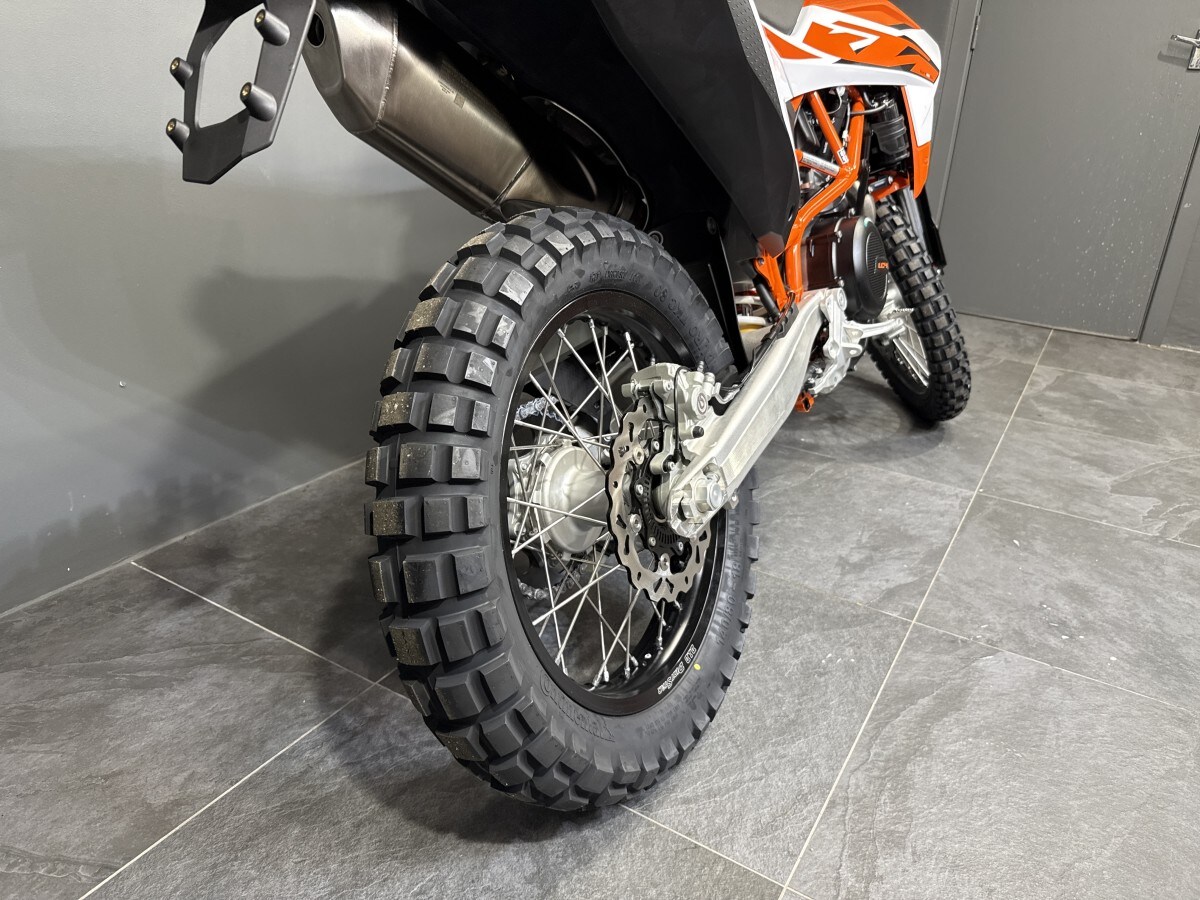 KTM 690 Enduro R