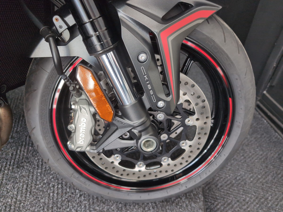 Kawasaki ZR 1000 KLFA