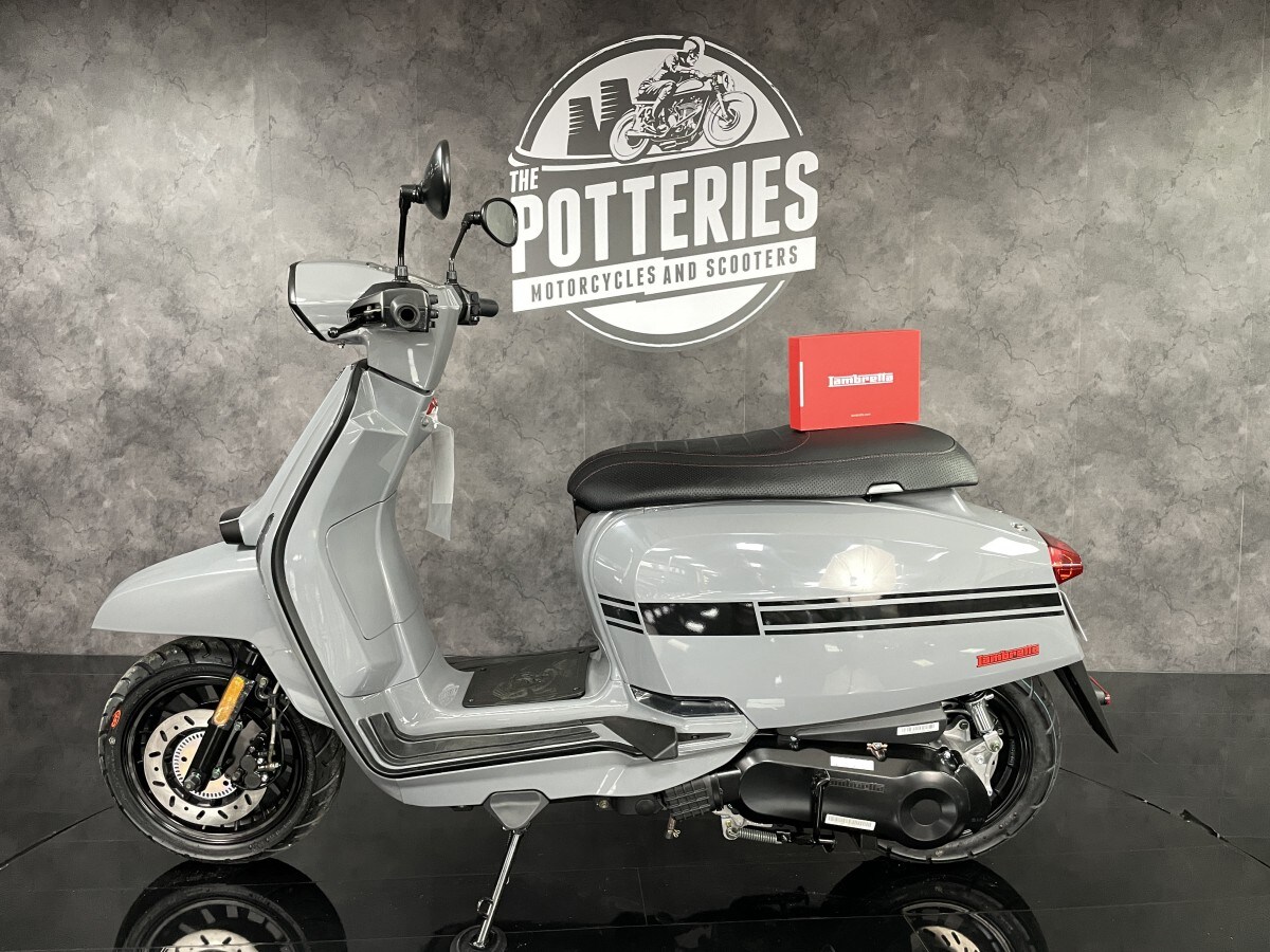 Lambretta V125 Flex Fender