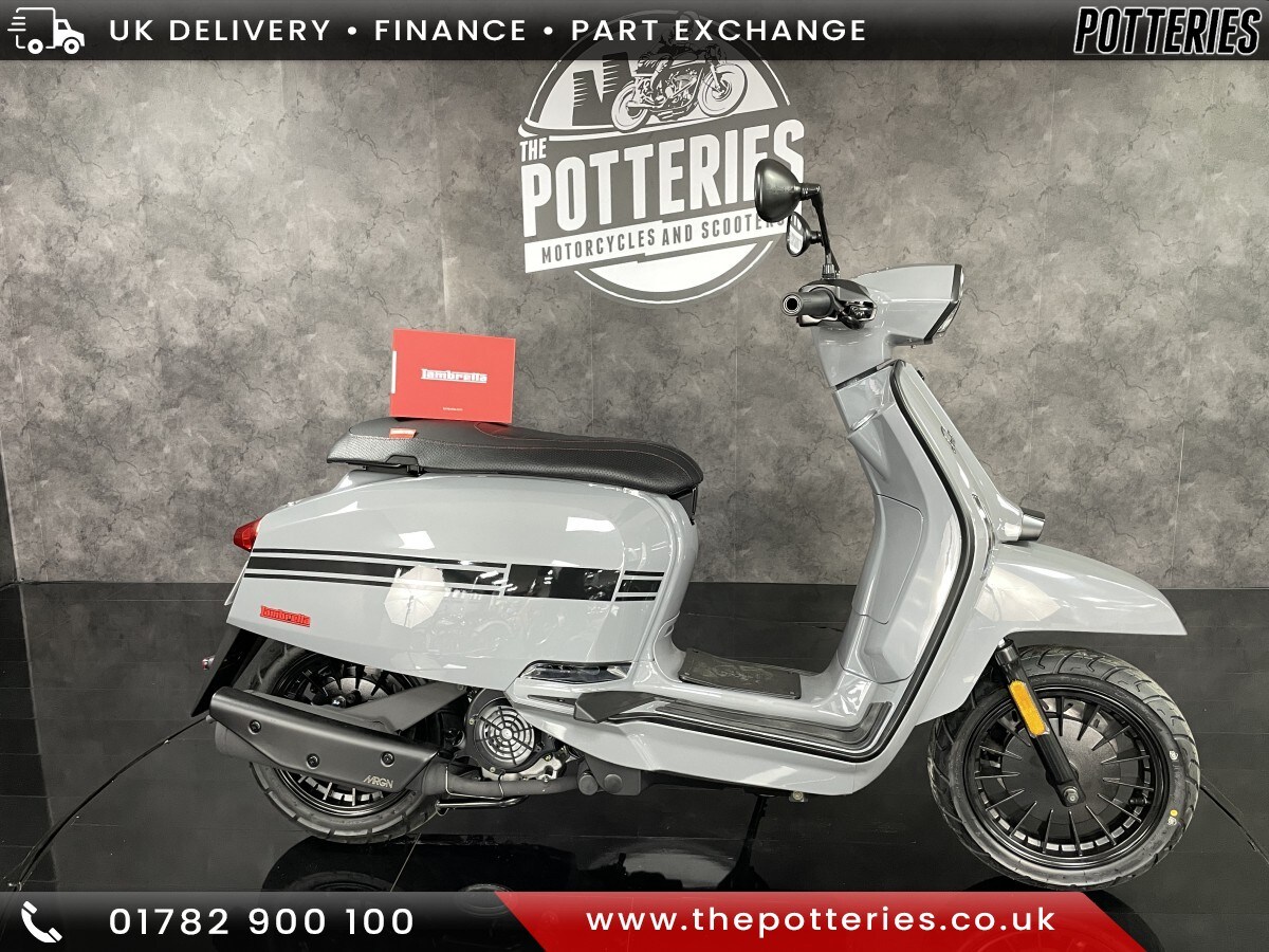 Lambretta V125 Flex Fender