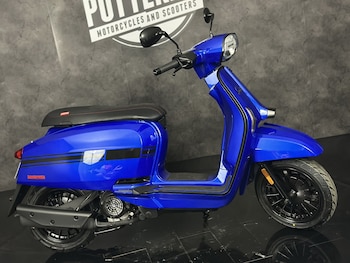 Used Lambretta V125 Flex Fender undefined for sale - bike-77865912: Photo