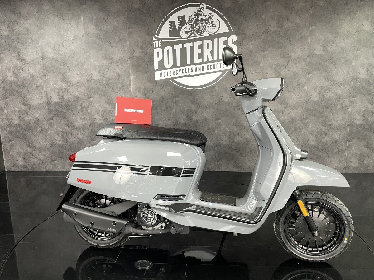 Lambretta V125 Flex Fender