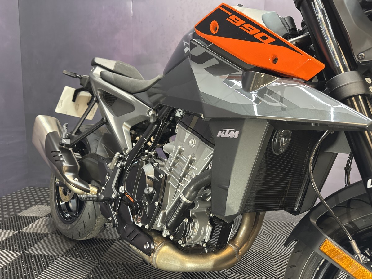 KTM 990 DUKE