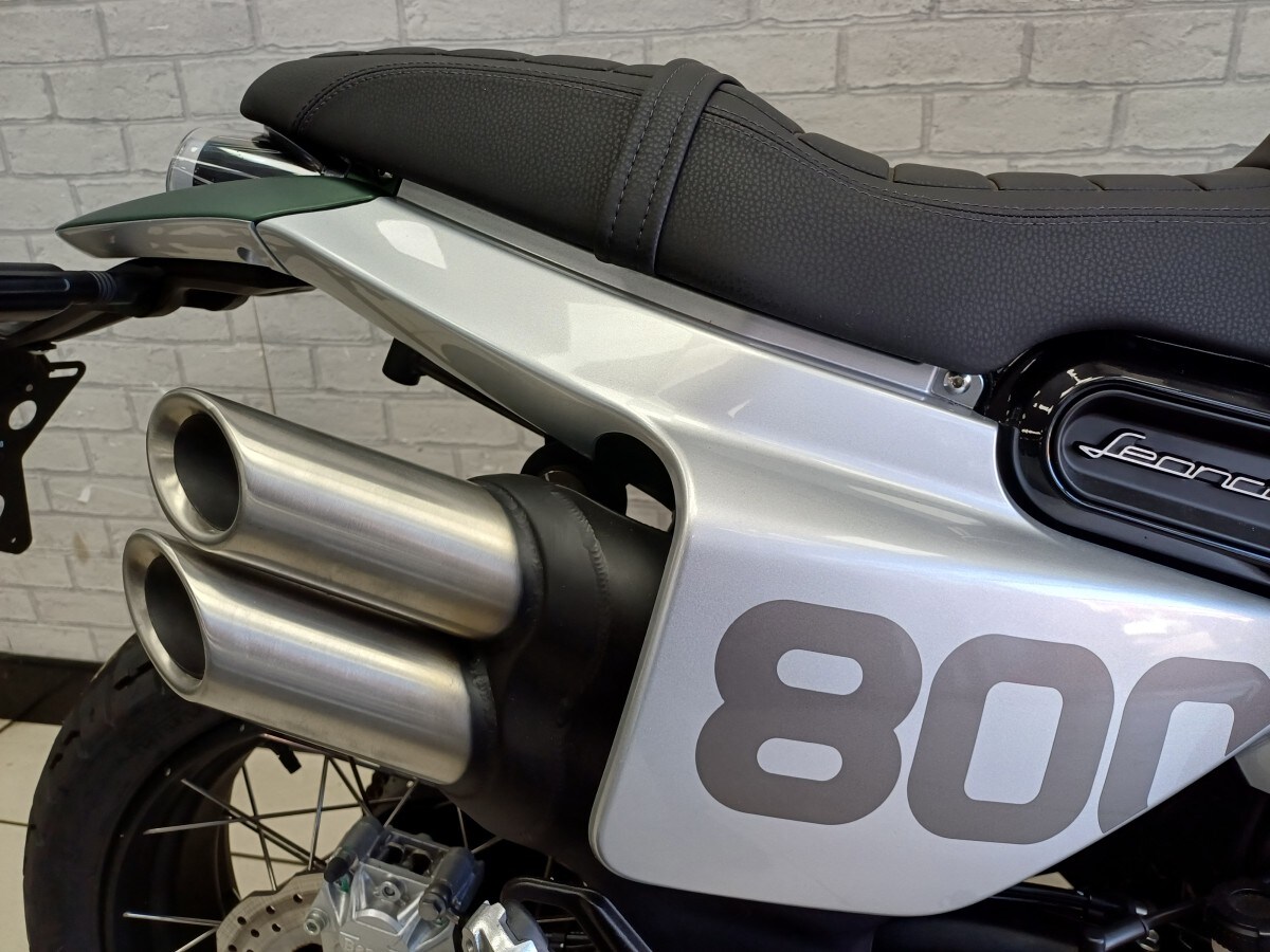 Benelli Leoncino 800 Trail