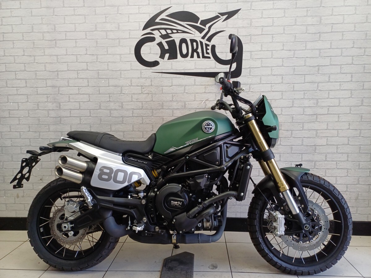Benelli Leoncino 800 Trail