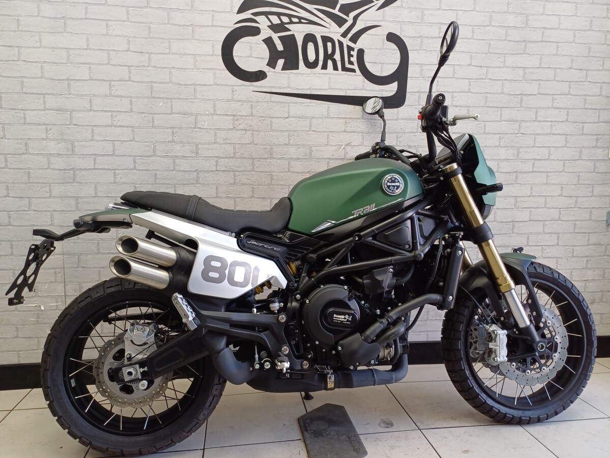 Benelli Leoncino 800 Trail
