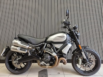 Used Ducati SCRAMBLER 1100 PRO DARK 2021 for sale - bike-77867599: Photo