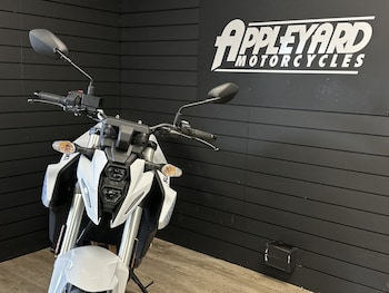 Used Suzuki GSX-8S undefined for sale - bike-77869072: Photo