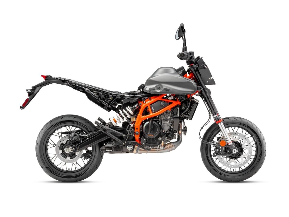 KTM 390 SMC-R