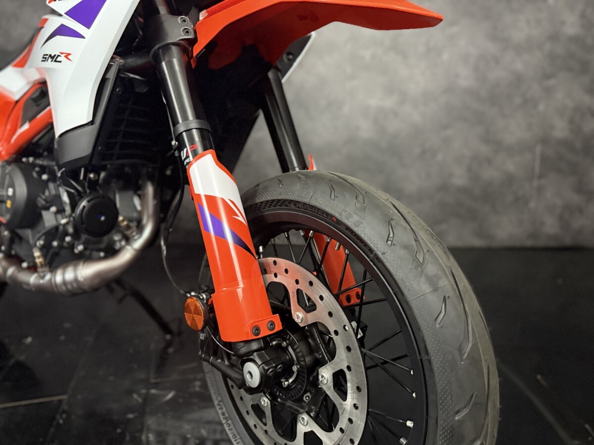 KTM 390 SMC-R