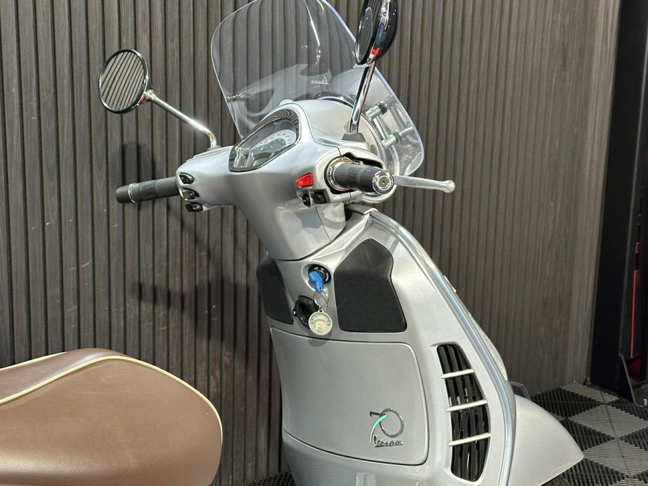 Used Piaggio Vespa GTS for sale - 78435240: Photo 27