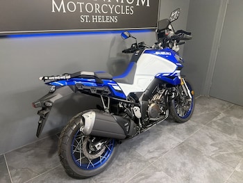 Used Suzuki SUZUKI V-Strom 1050 DE 2023 undefined for sale - bike-77866677: Photo