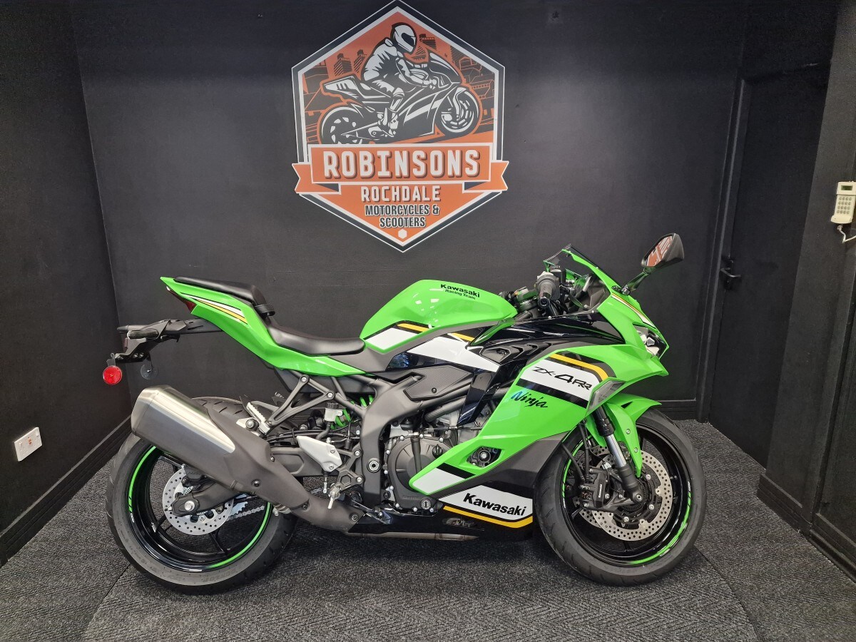 Kawasaki ZX4 RR