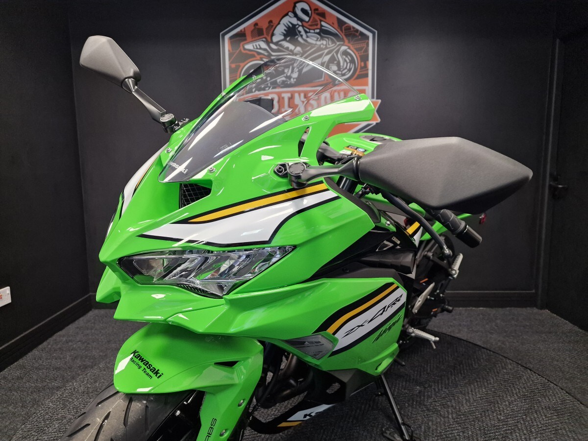 Kawasaki ZX4 RR