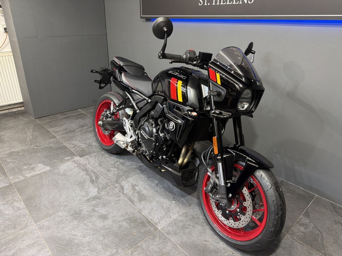 Suzuki GSX-8TT
